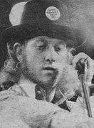 slades Noddy Holder 1972 mirrored top hat